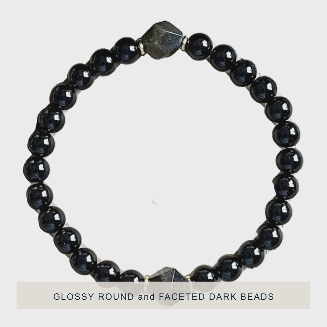 The Starfield — Glossy Dark-Bead Stretch Bracelet — 15-second product story film